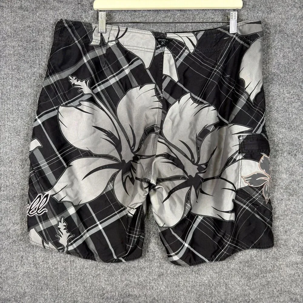 O'Neill Men's Board Shorts Size 38 Black Gray Plaid Hibiscus Floral Y2K Grunge